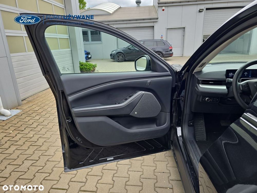 Ford Mustang Mach-E 75kWh RWD - 11