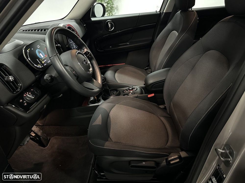 MINI Countryman Cooper SE ALL4 Auto - 18