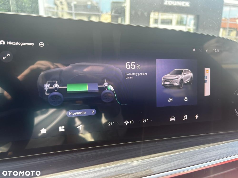 Omoda 9 1.5 Super Hybrid Exclusive AWD - 12