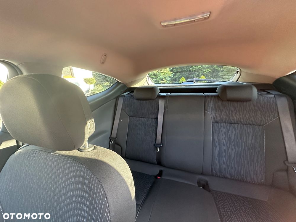 Opel Astra IV GTC 1.4 T Active - 7