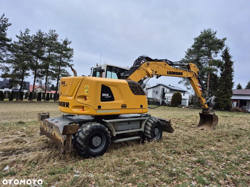 Liebherr A914 compact - 11