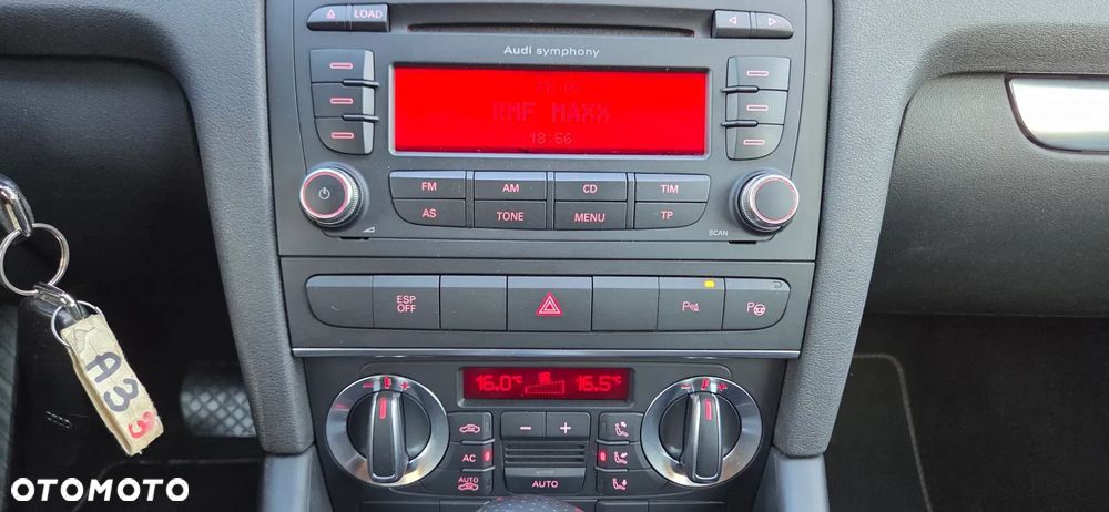 Audi A3 ver-1-4-tfsi-s-tronic-s-line-sportpaket - 22