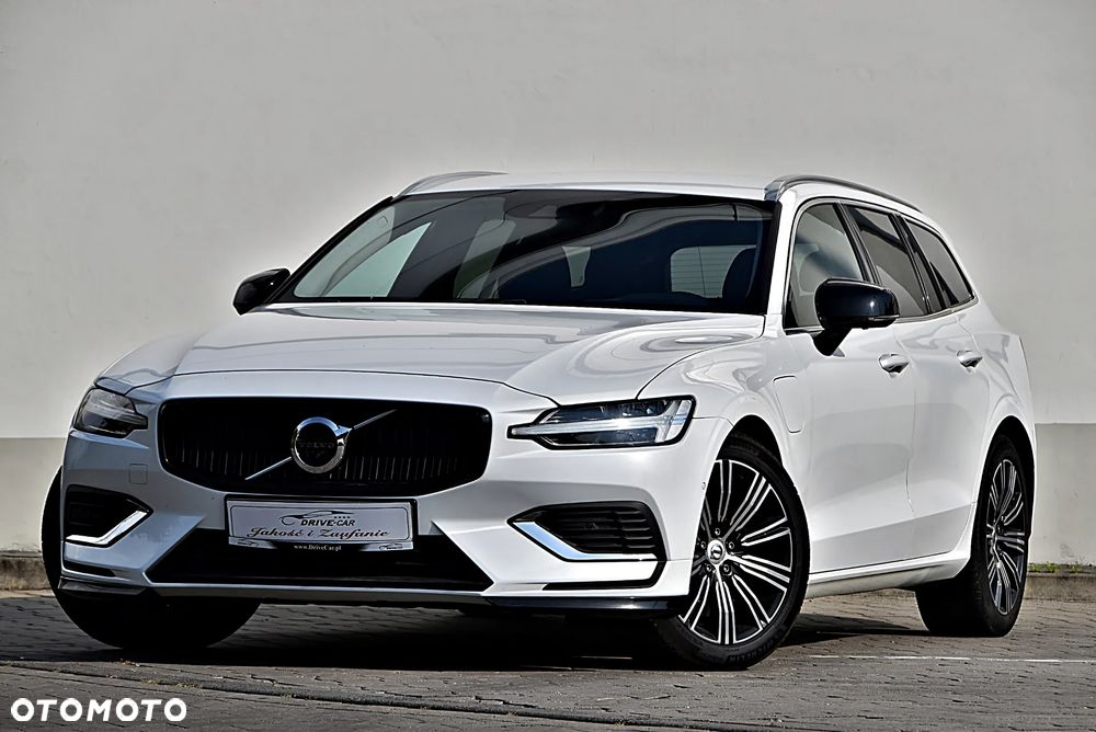 Volvo V60 T6 AWD Recharge Geartronic Inscription Expression - 2