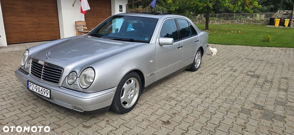 Mercedes-Benz Klasa E - 3