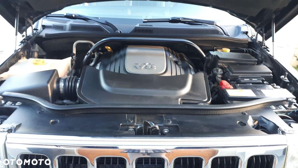 Jeep Commander 5.7 V8 HEMI Automatik Limited - 12