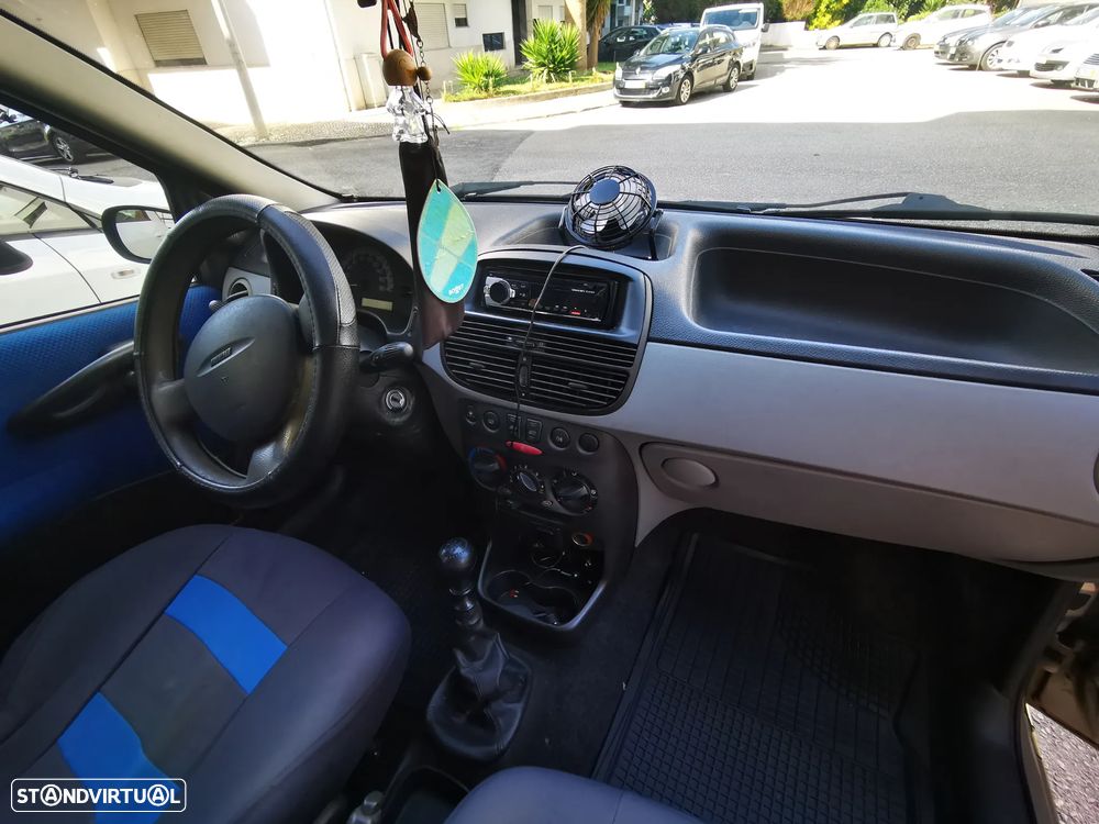 Fiat Punto - 6