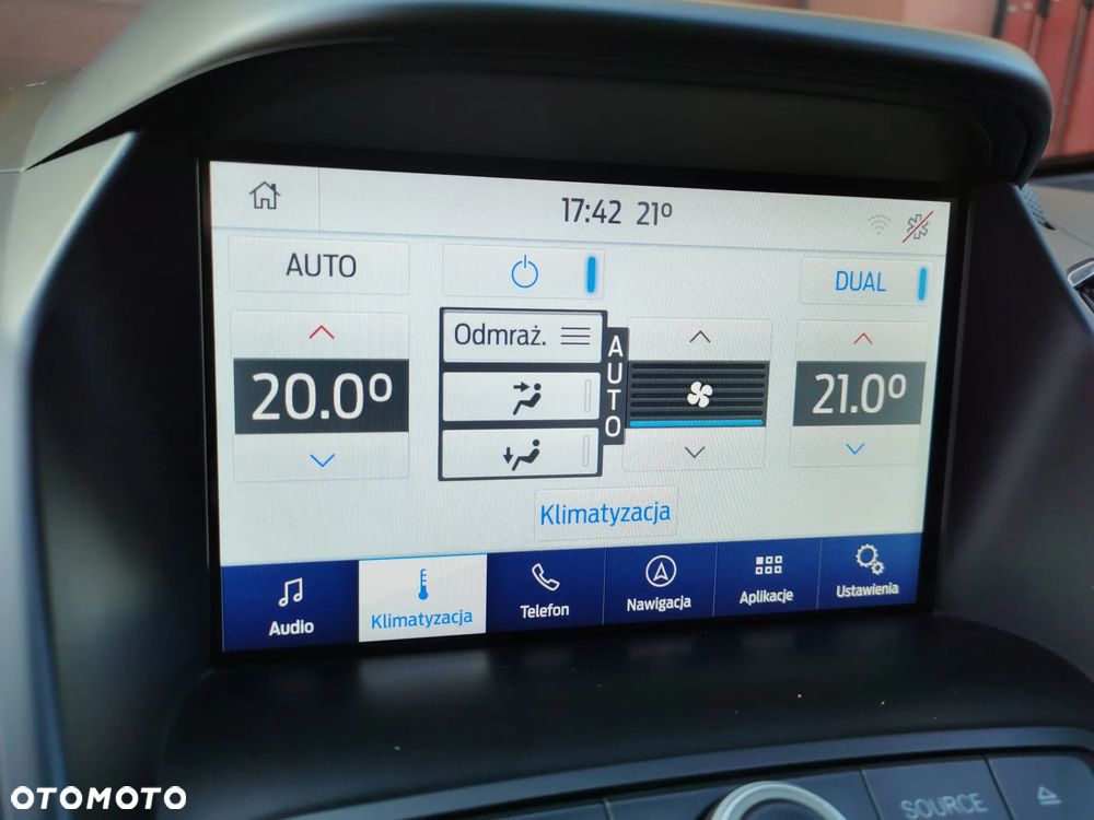 Ford Grand C-MAX - 10