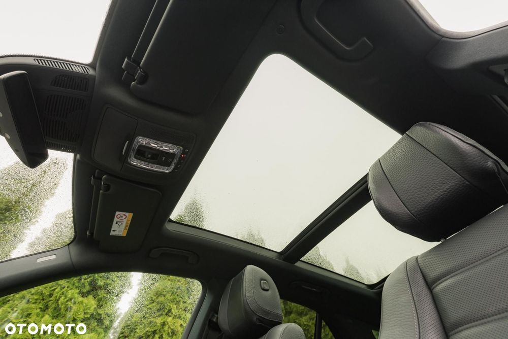 Mercedes-Benz GLE - 33