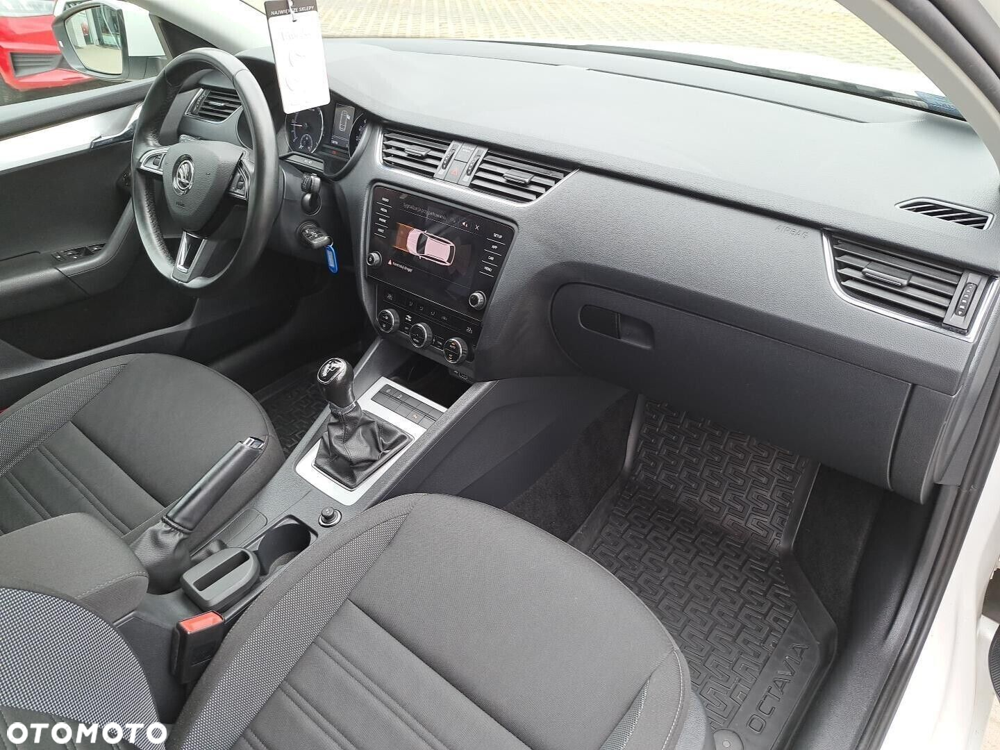 Skoda Octavia - 21