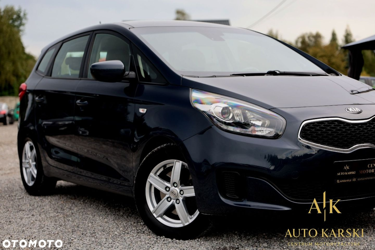 Kia Carens - 15