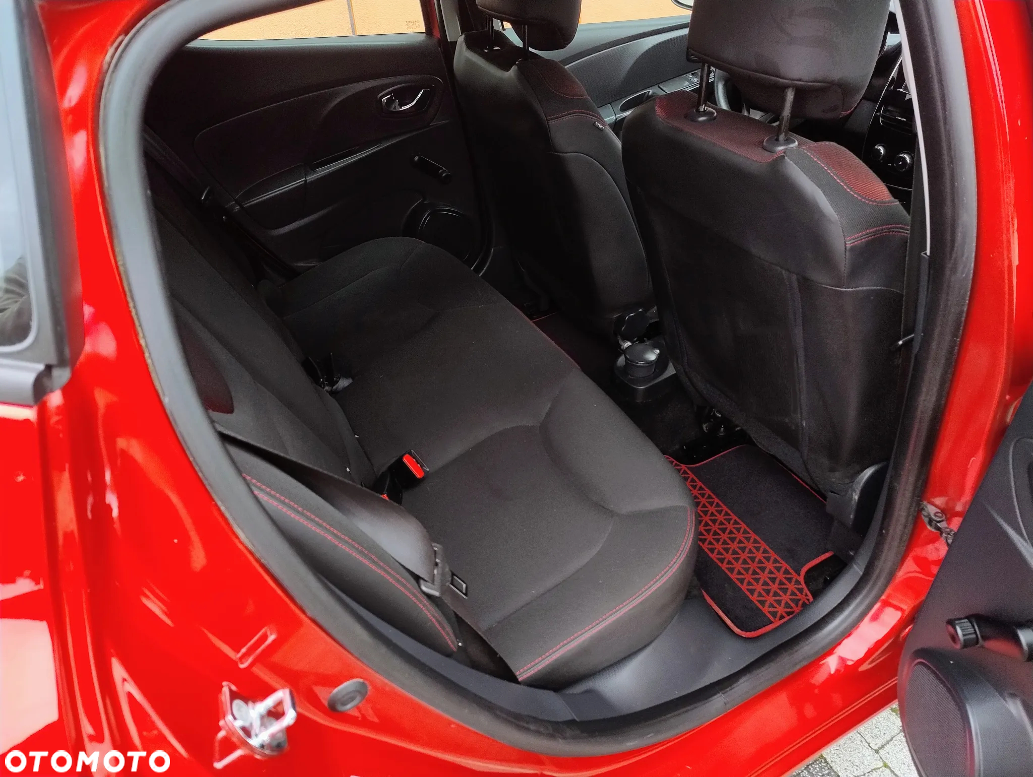 Renault Clio 1.2 16V 75 Experience - 17