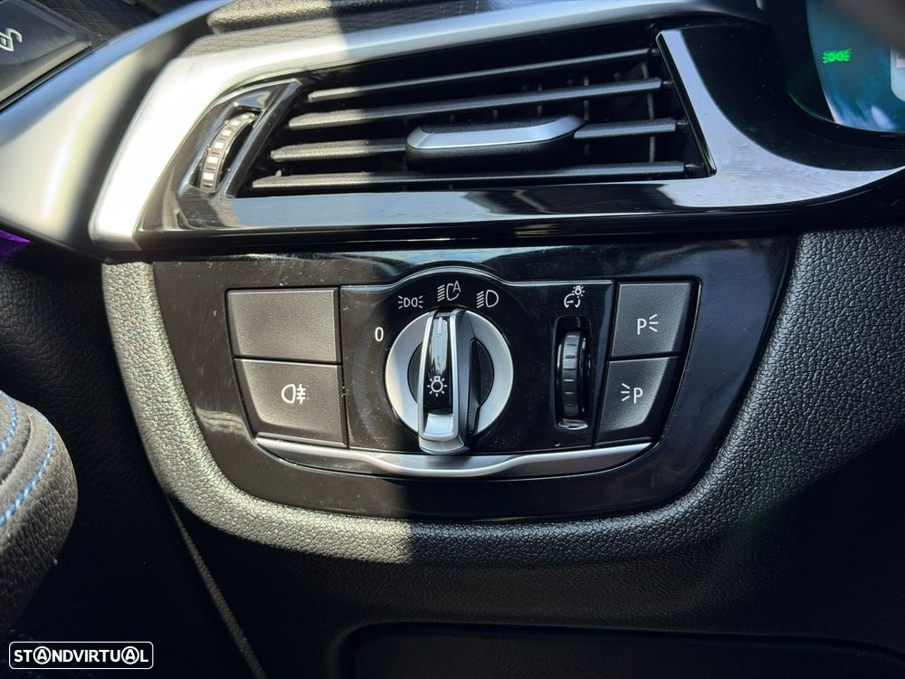 BMW 520 e Pack M — fotografia 29
