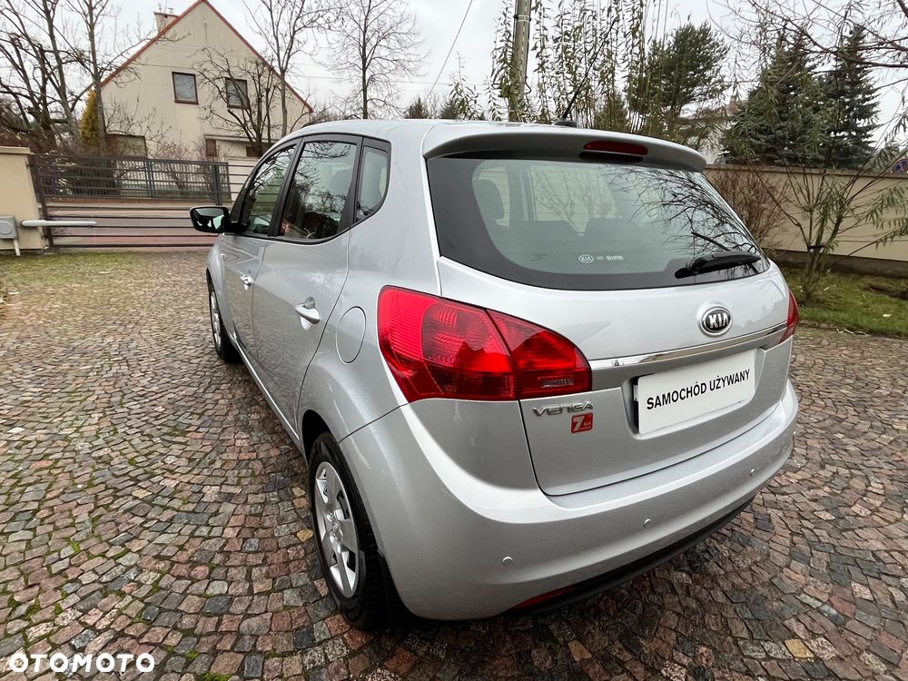 Kia Venga 1.4 M - 17