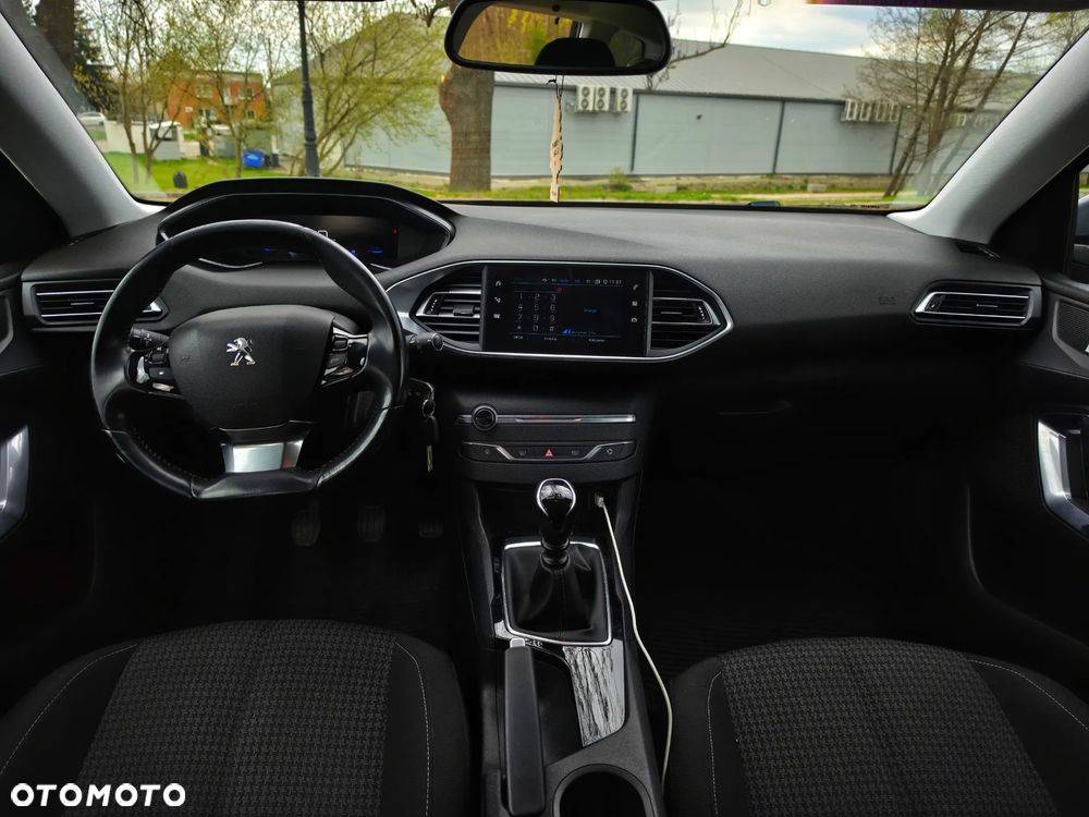 Peugeot 308 BlueHDi 130 Allure Pack - 9