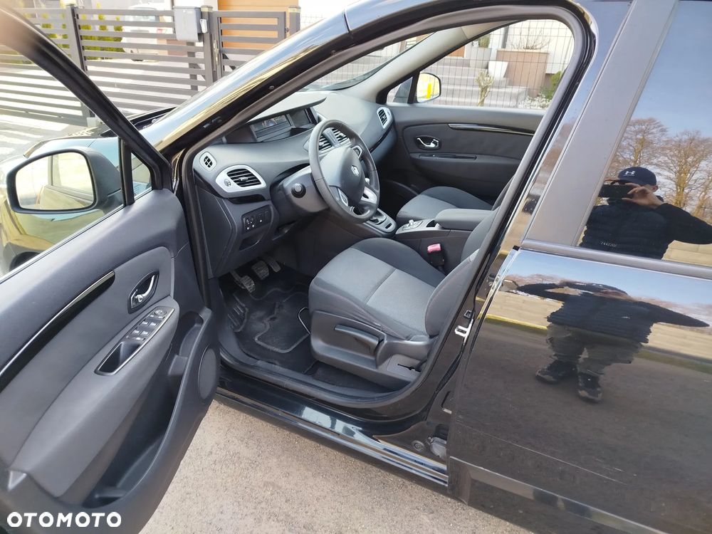 Renault Scenic 1.5dCi TomTom Edition - 8