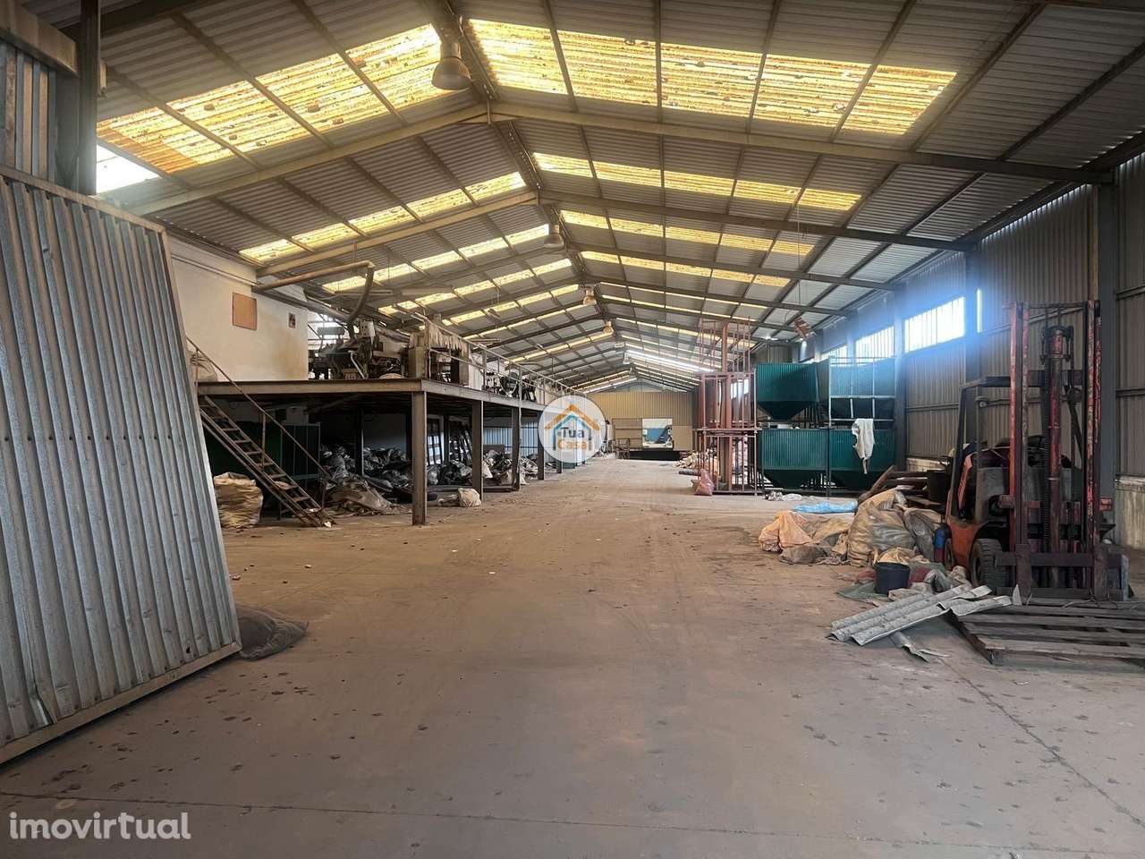 Armazém Industrial para Venda - Grande imagem: 4/21