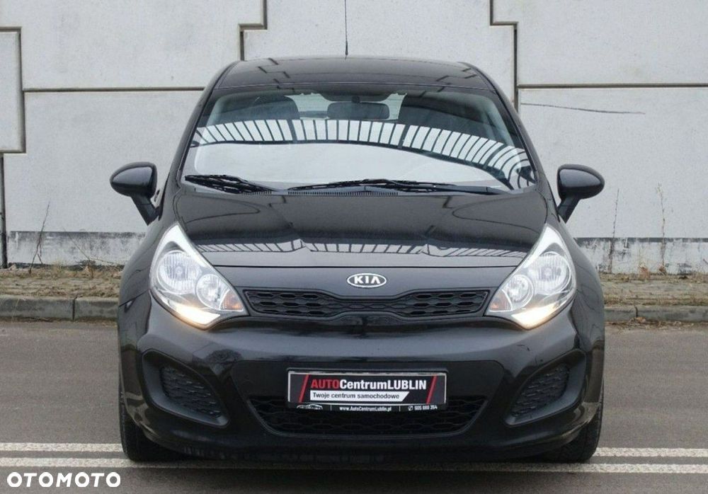 Kia Rio - 4
