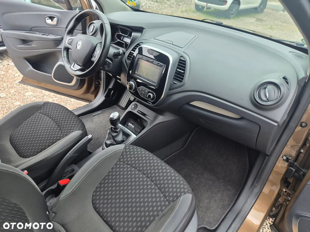 Renault Captur ENERGY TCe 120 Intens - 18