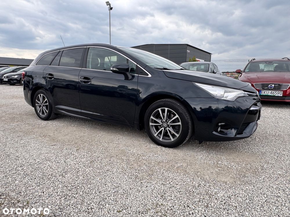 Toyota Avensis Touring Sports 1.6 D-4D Comfort - 15