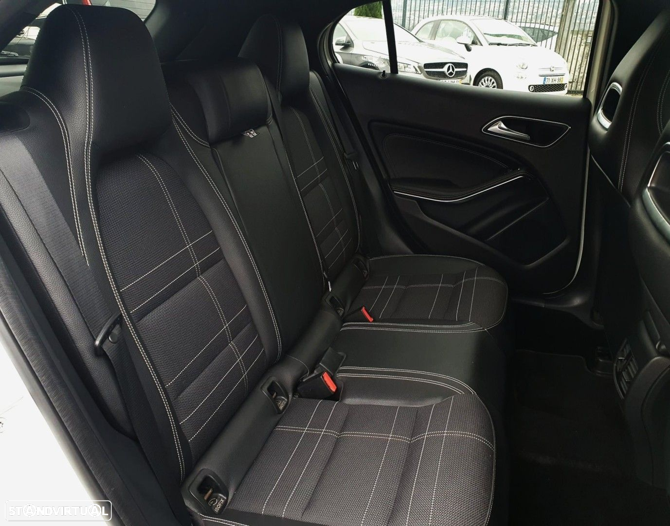 Mercedes-Benz GLA 220 CDI 4Matic 7G-DCT Urban - 8
