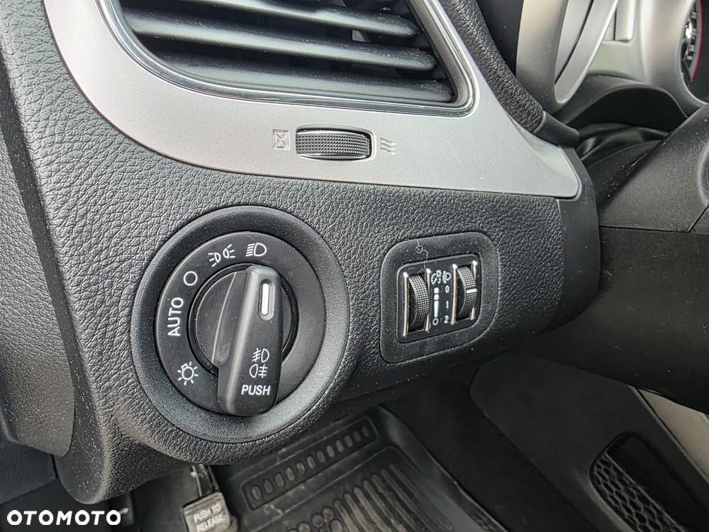 Fiat Freemont 2.0 Multijet 16V DPF Automatik Allrad Black Code - 18