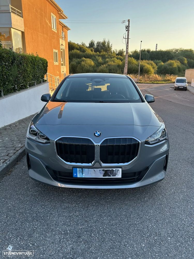 BMW 218 Active Tourer d Line Luxury Auto - 2