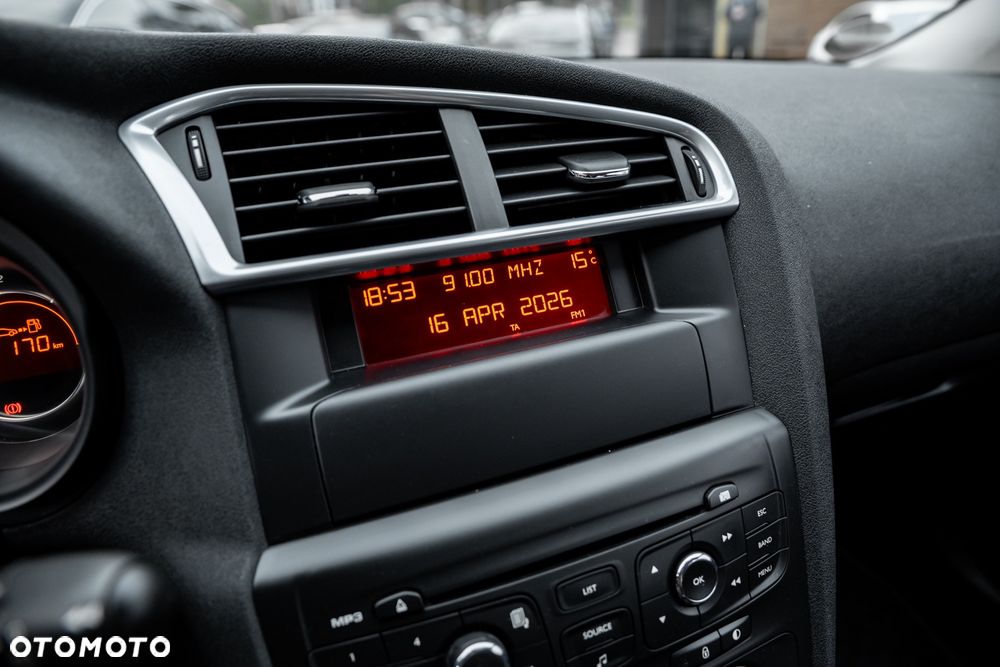 Citroën C4 e-HDi 110 Selection - 28