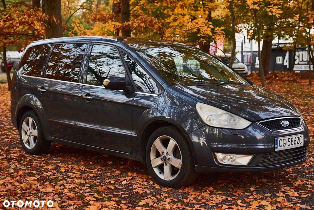 Ford Galaxy - 3