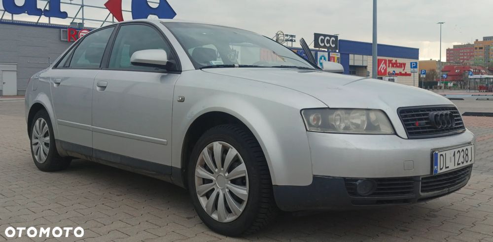 Audi A4 Avant - 6