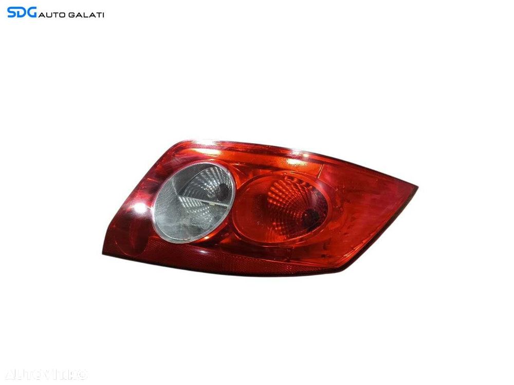 Stop Lampa Tripla Dreapta Renault Megane 2 Cabrio 2002 - 2008 Cod 8200142687 [LR2145] - 2