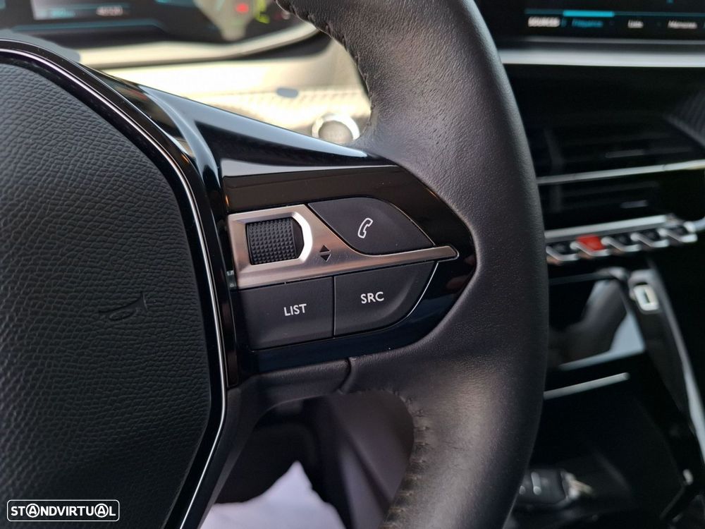 Peugeot e-208 50 kWh Allure - 17
