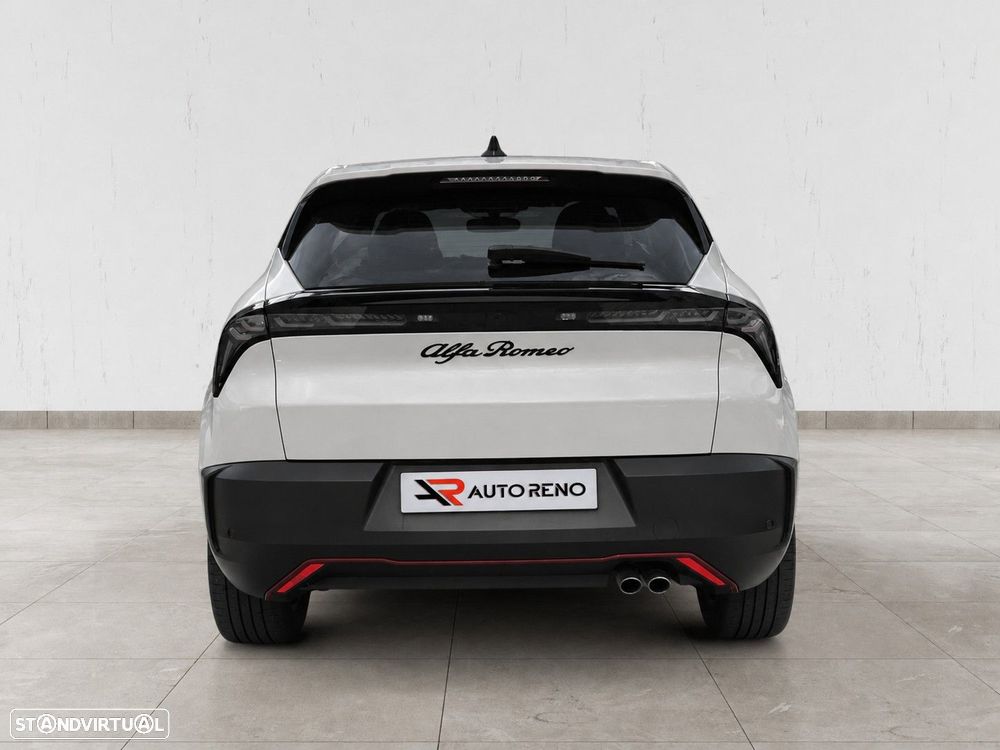 Alfa Romeo Junior 2025 photo 4