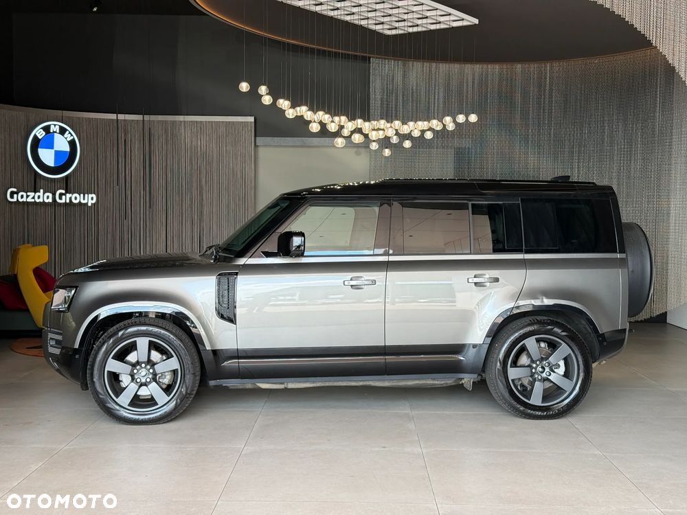 Land Rover Defender 3.0 D250 mHEV X-Dynamic HSE - 5