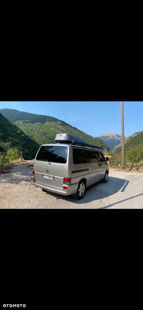 Volkswagen Caravelle - 17