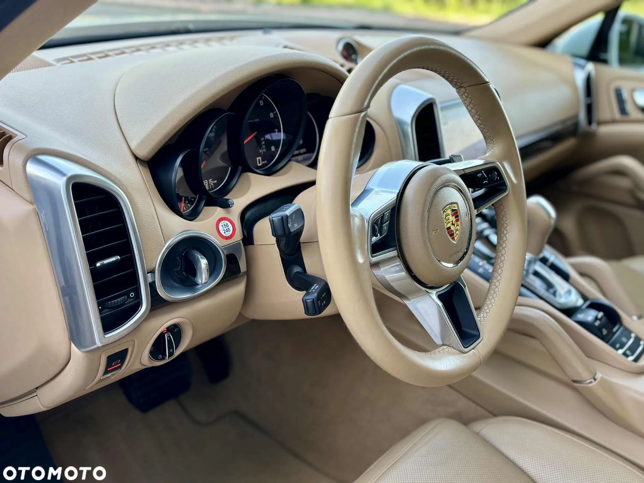 Porsche Cayenne Platinum Edition - 13