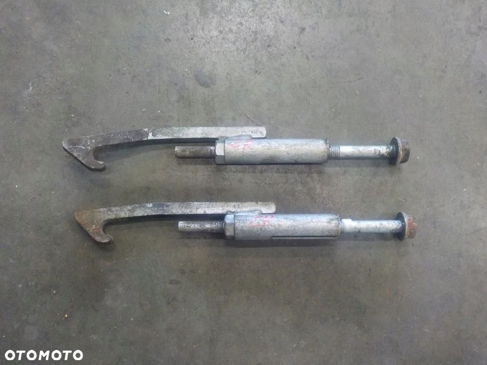 CRAFTER SPRINTE 906 ŚRUBY HAKI KOŁA ZAPASOWEGO - 1