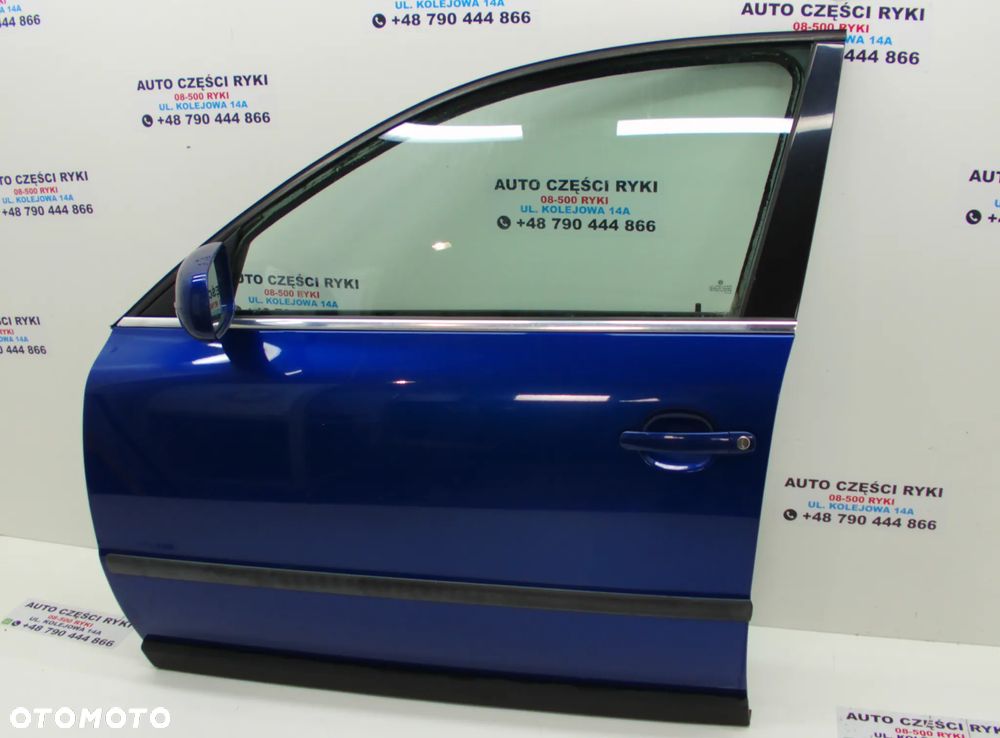 VW Passat B5 FL lift Drzwi Lewy Przód LC5X - 1