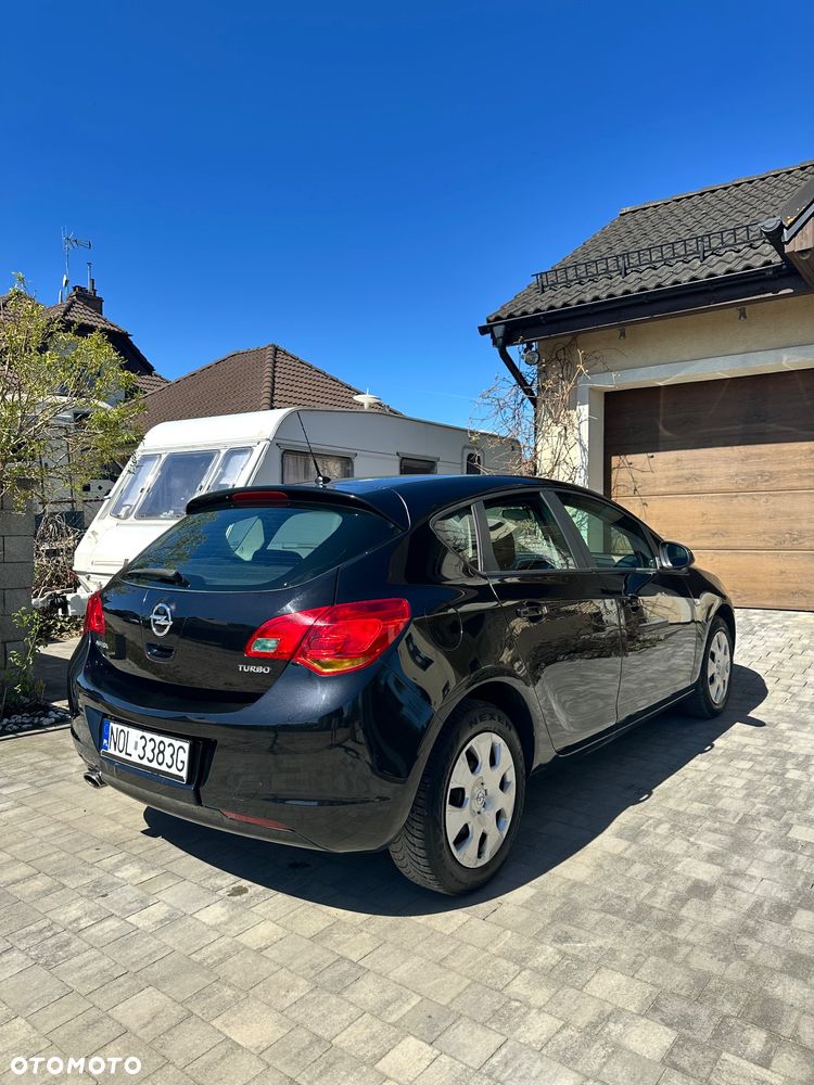 Opel Astra 1.4 Turbo Design Edition - 12