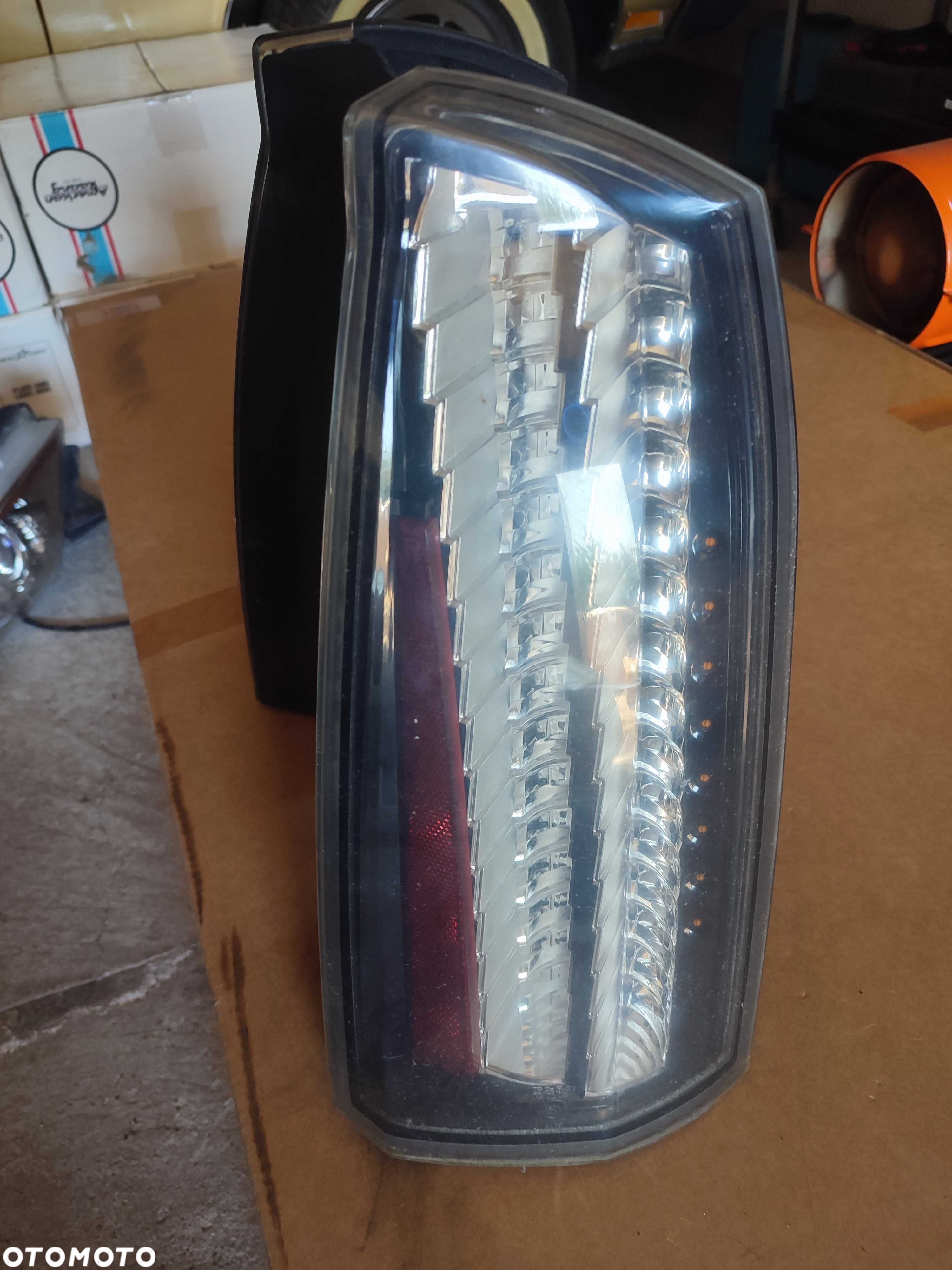 Cadillac STS lampy tylne para led europa 2005-12 - 1