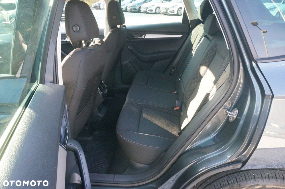 Skoda Karoq 1.5 TSI ACT GPF 4x2 Ambition - 24