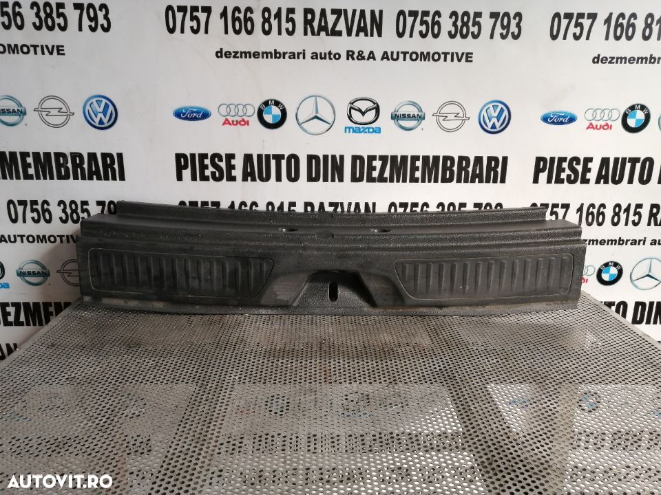 Ornament Portbagaj Fusta Spate Mercedes B Class W246 An 2011 2018 - 3