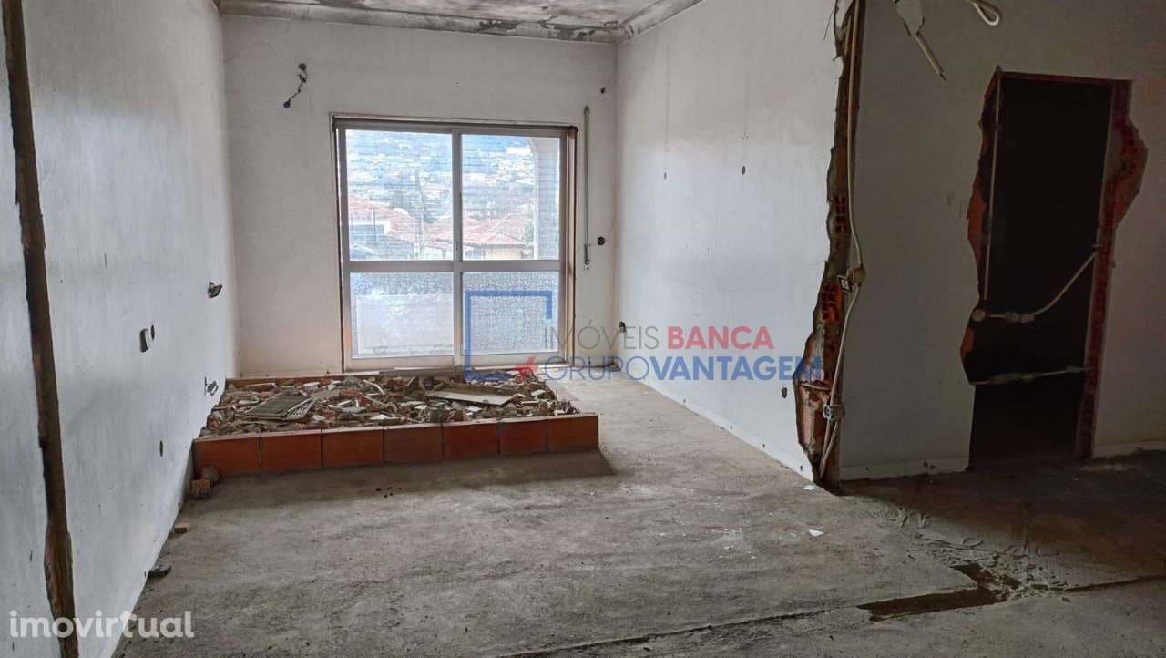 Prédio Urbano - Grande imagem: 3/10