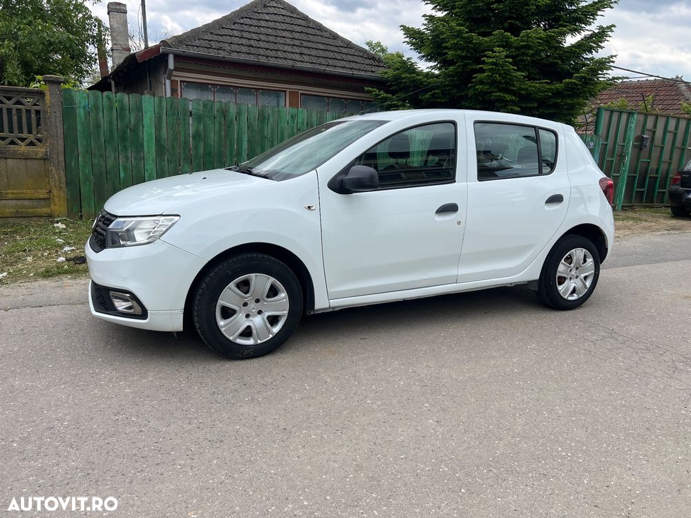 Dacia Sandero 1.5 90CP Laureate - 4