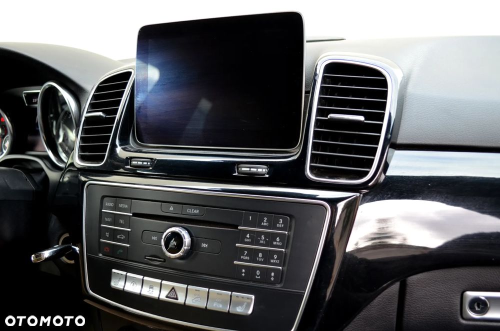 Mercedes-Benz GLE 250 d 4-Matic - 14