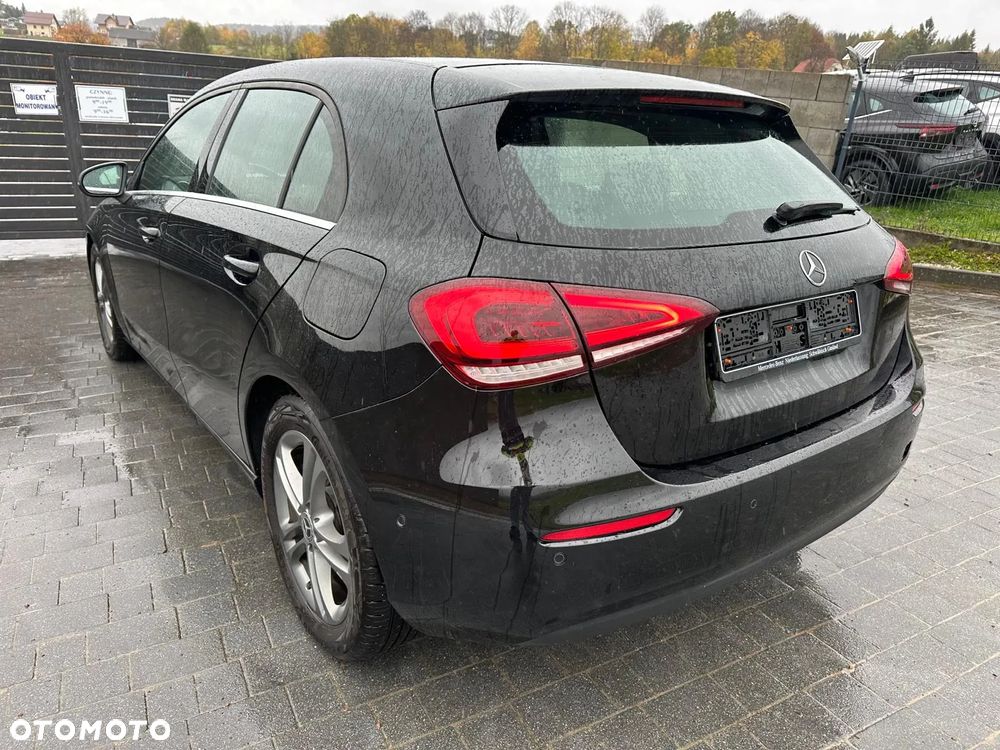 Mercedes-Benz Klasa A 180 7G-DCT Progressive Advanced - 4