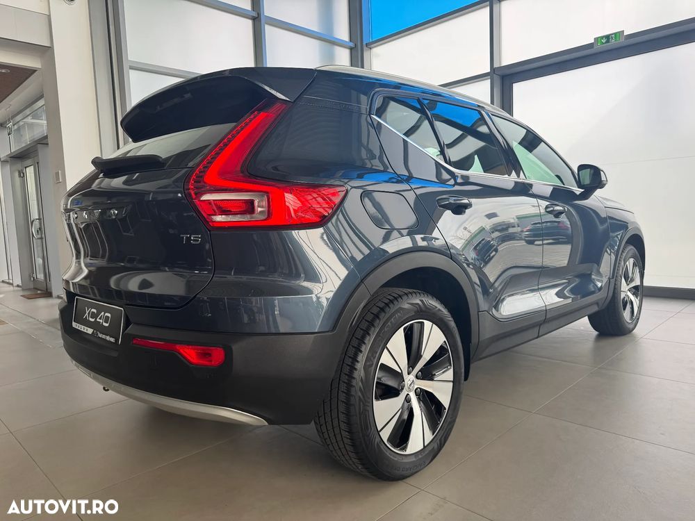 Volvo XC 40 - 5