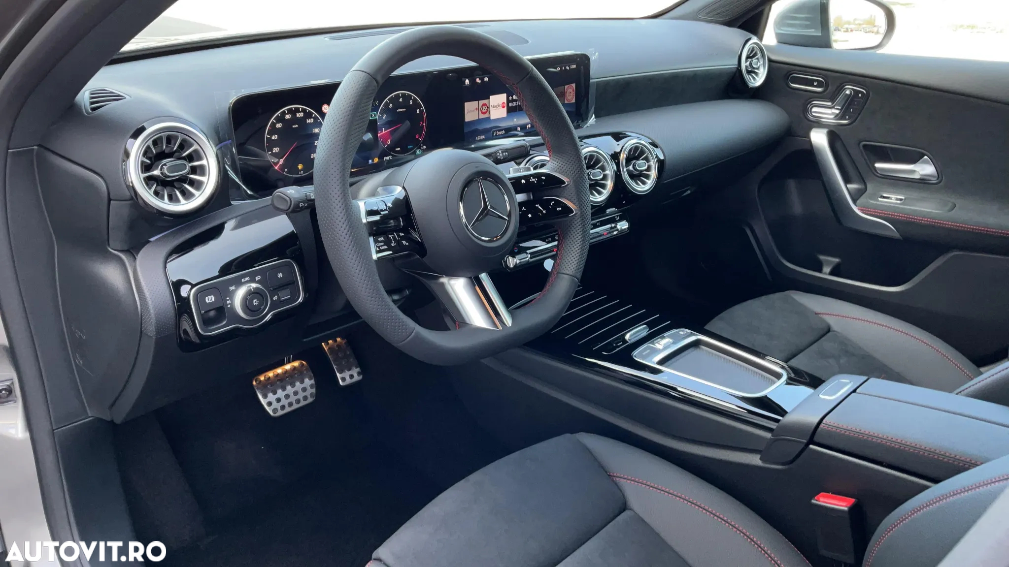 Mercedes-Benz A 220 4MATIC MHEV 8G-DCT - 9