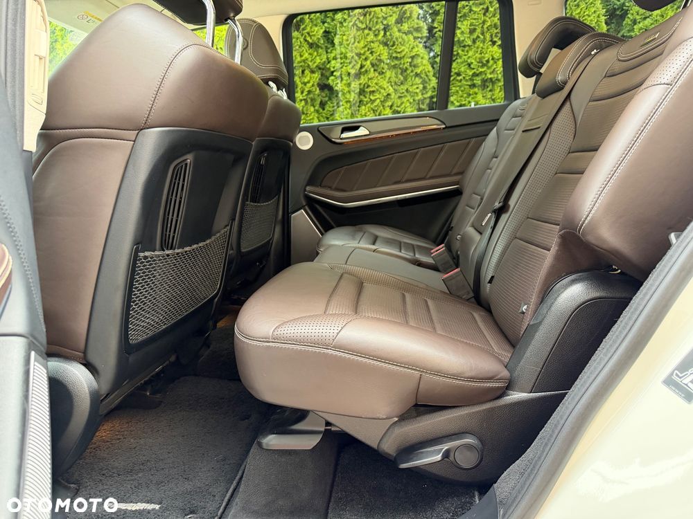 Mercedes-Benz GLS AMG 63 4Matic AMG Speedshift 7G-TRONIC - 24