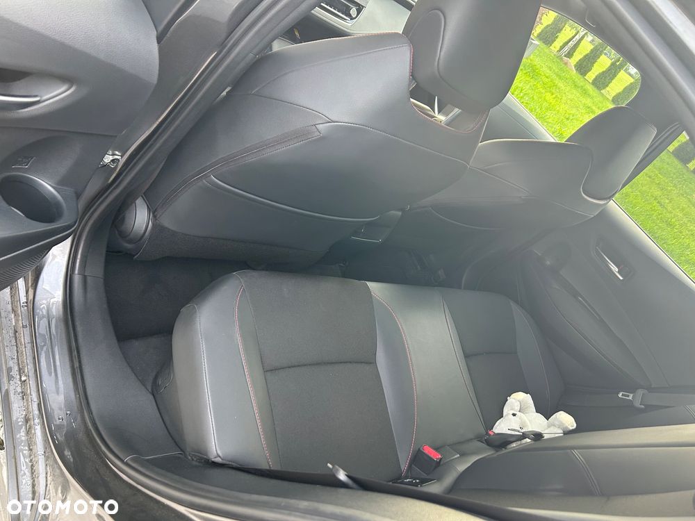 Toyota Corolla 2.0 Hybrid GR Sport - 40