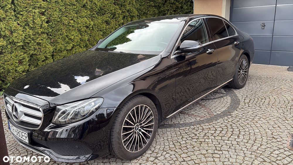 Mercedes-Benz Klasa E 200 4Matic 9G-TRONIC Avantgarde - 35